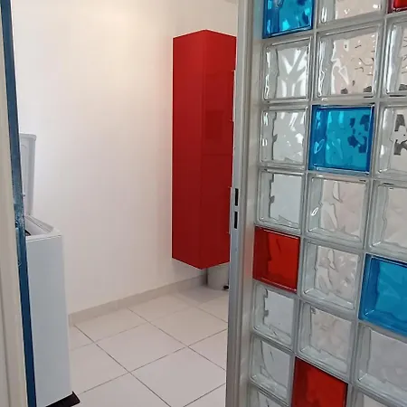 2dom28 Avec Parking Proche Apartamento *